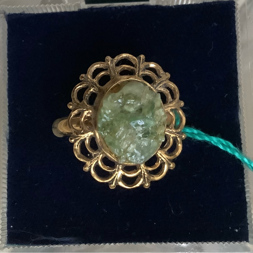 new Vintage jade spiderweb lace cocktail ring